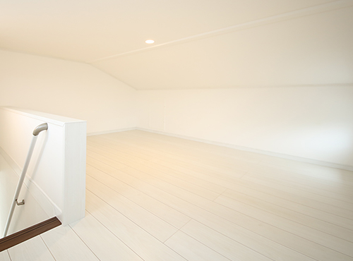 小屋裏収納